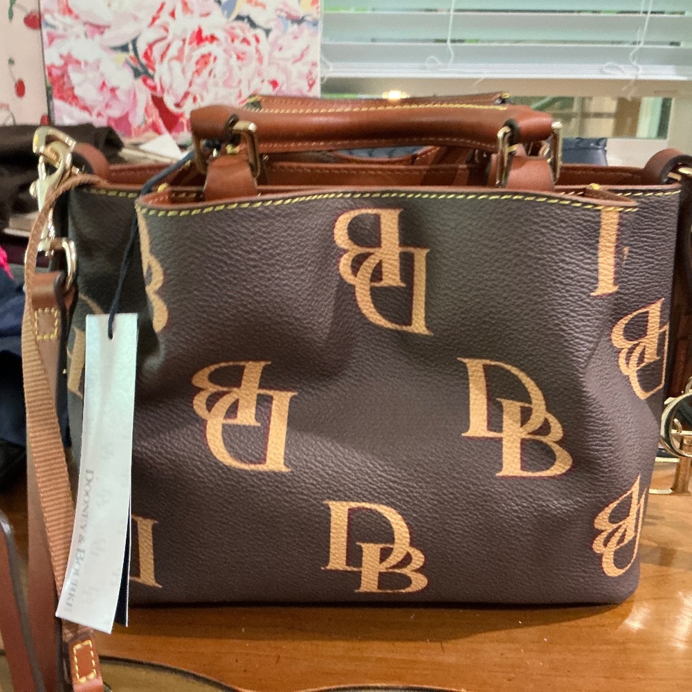Dooney & Bourke Mini Barlow BRAND NEW